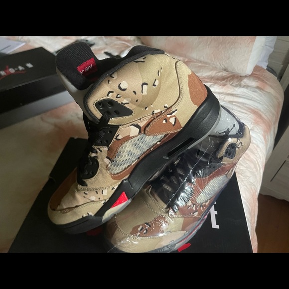 Supreme camo Jordan 5s